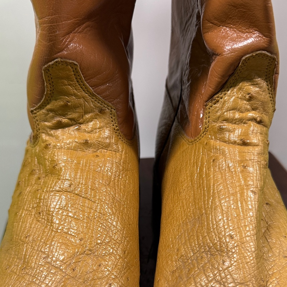 Justin Boots Men's Tan and Brown Western Boots - Picture 11 of 11